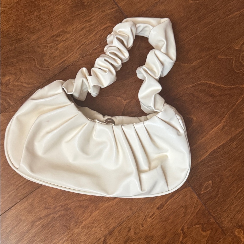 Elegant Cream Women's Bag